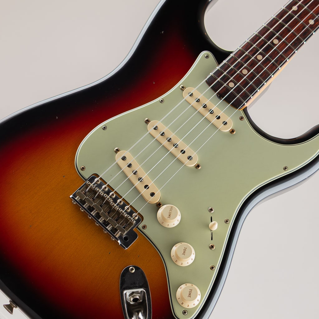 1960 Stratocaster Journeyman Relic/3-Color Sunburst