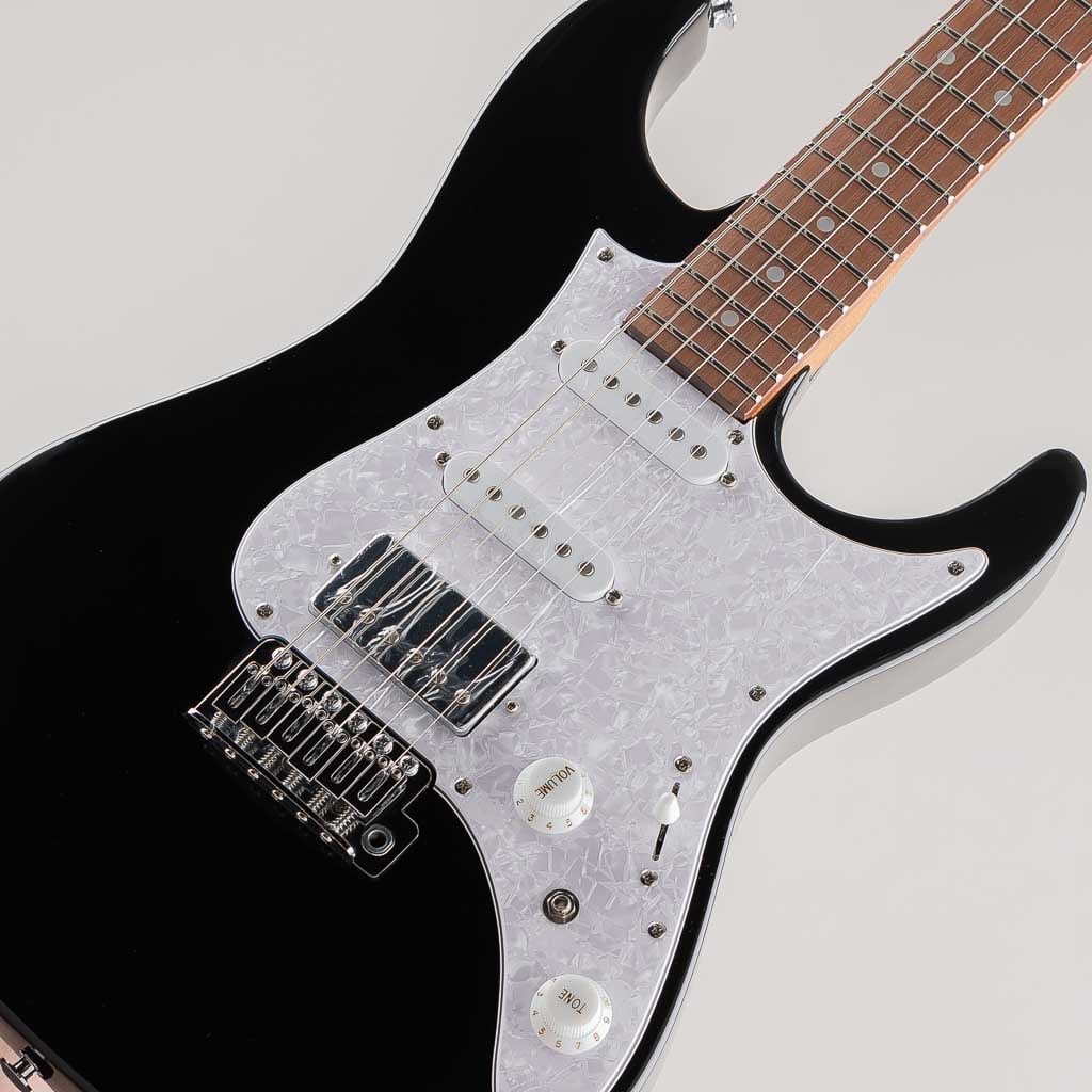 AZ22S2 / Black Black アメリカ村店
