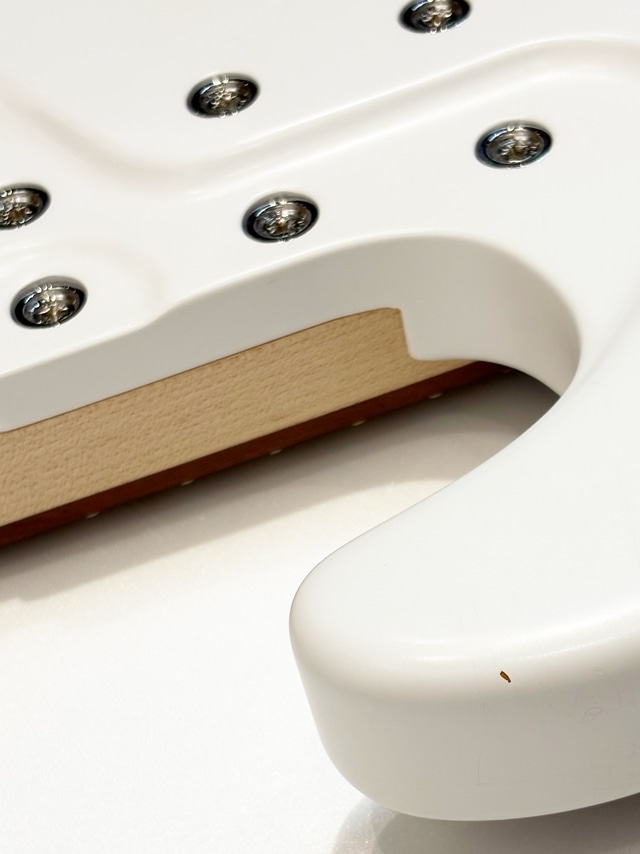 Jabba 442 / Monolirth Olympic White Nitro Aged