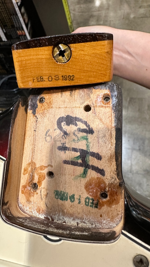 American Vintage 62 Stratocaster 3-Color Sunburst 1992
