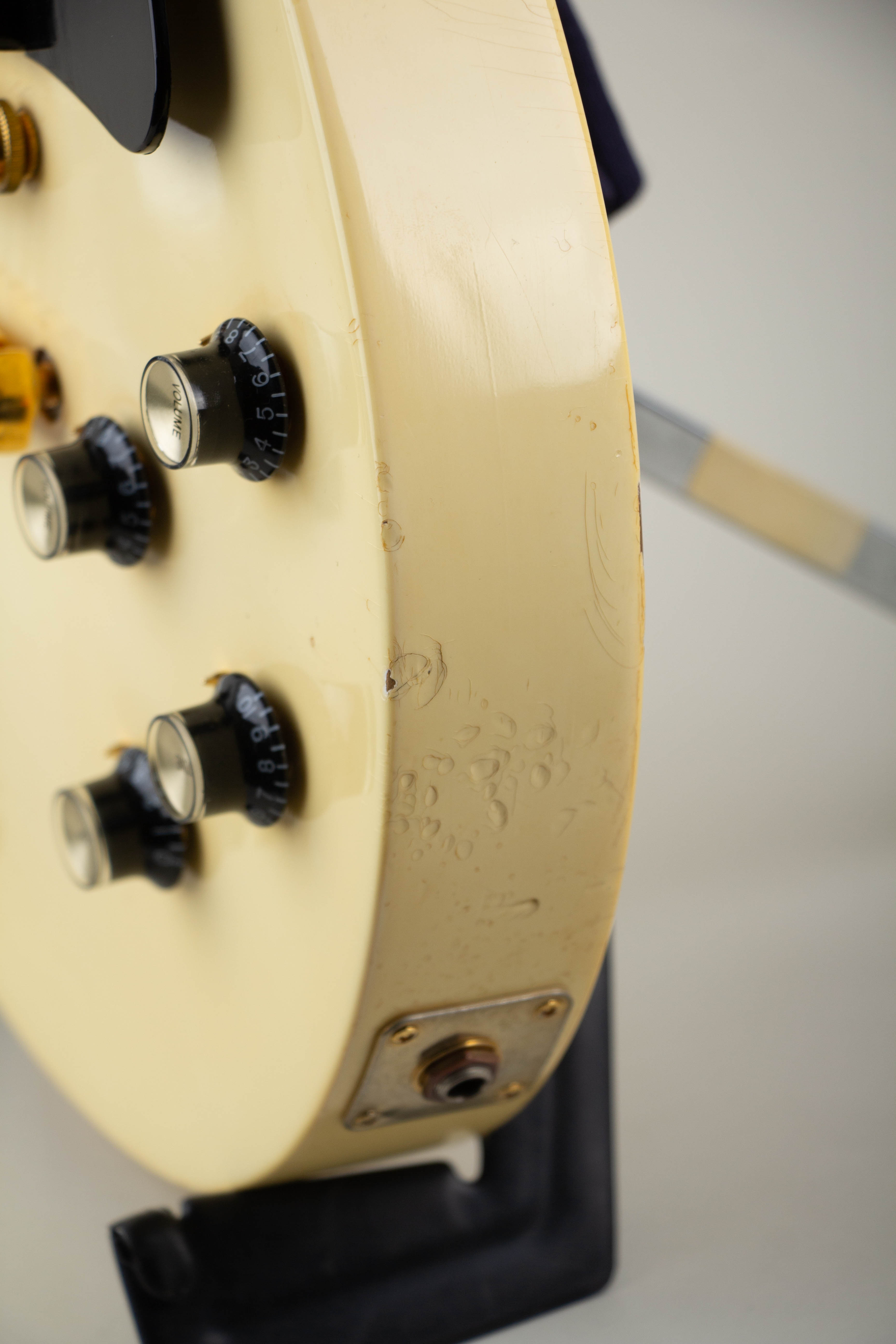 Les Paul Studio Alpine White 1997: エレキギター｜三木楽器公式通販