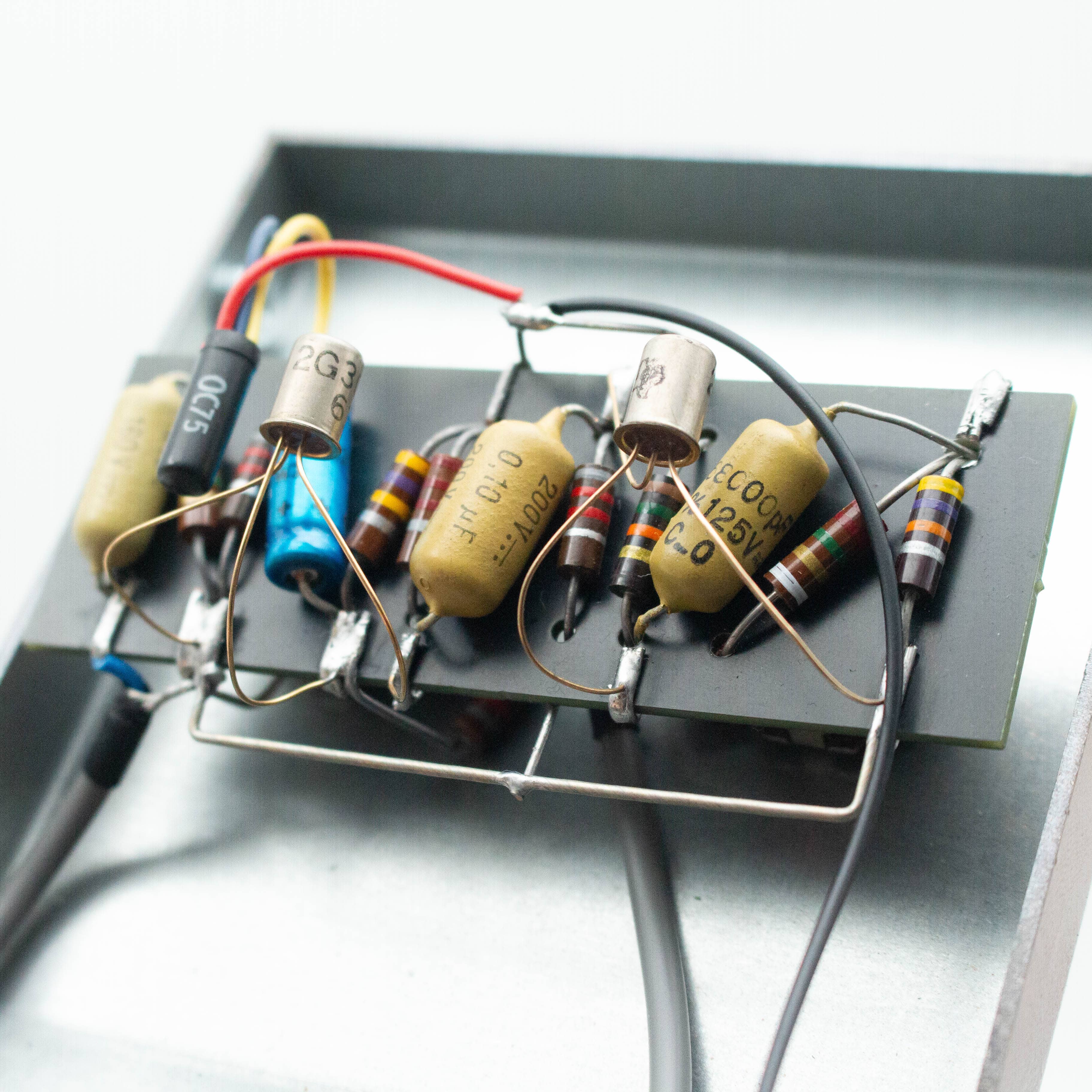 MKI Fuzz Hummered Copper #80 OC75 / 2G301 / 2G301: エフェクター