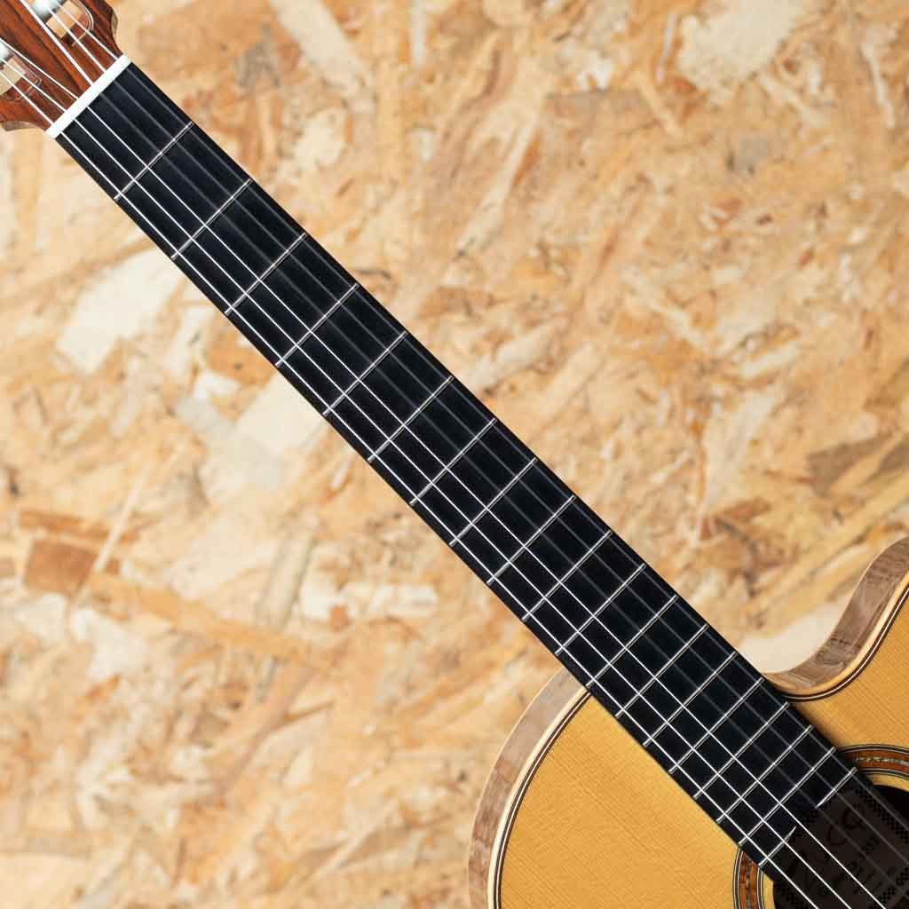 Guiliette 305 Type R mazon Rosewood Limited 2018