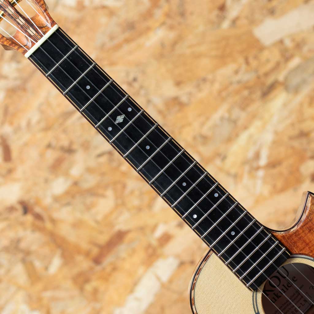 CBDK-LN Concert Semi Long Neck