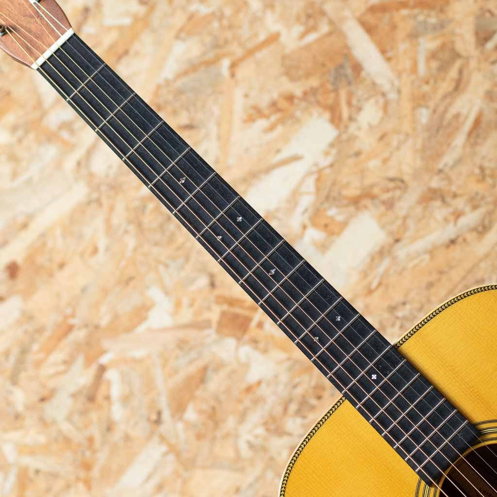 CTM OM-28 Adirondack Spruce x Guatemalan Rosewood 2019