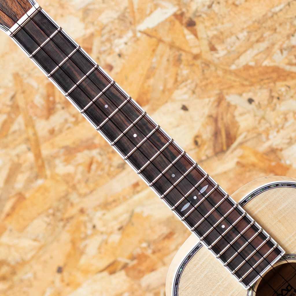 t*i様 ウクレレ T-43DX Sycamore Big Tenor: ウクレレ｜三木楽器公式通販サイト