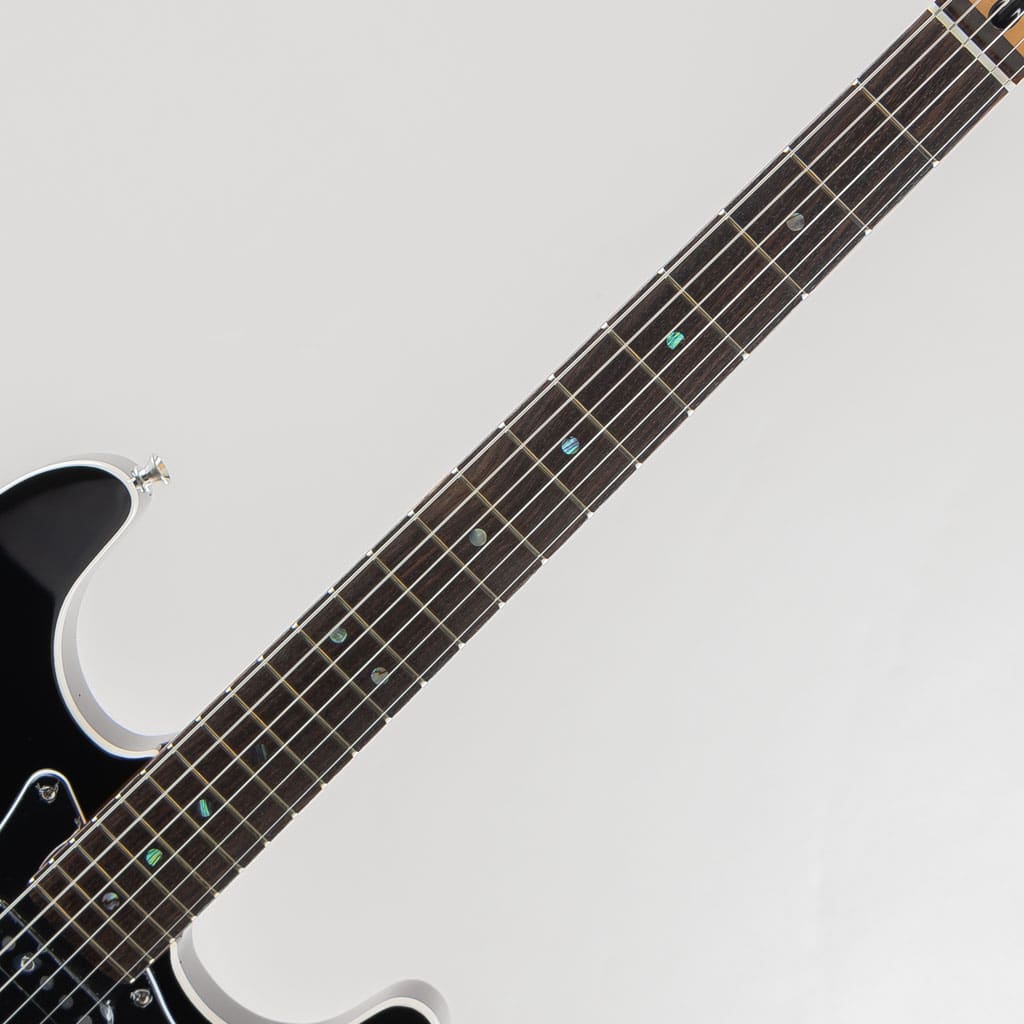 Made in Japan Limited Active Modern Stratocaster HSS, Rosewood Fingerboard, Black