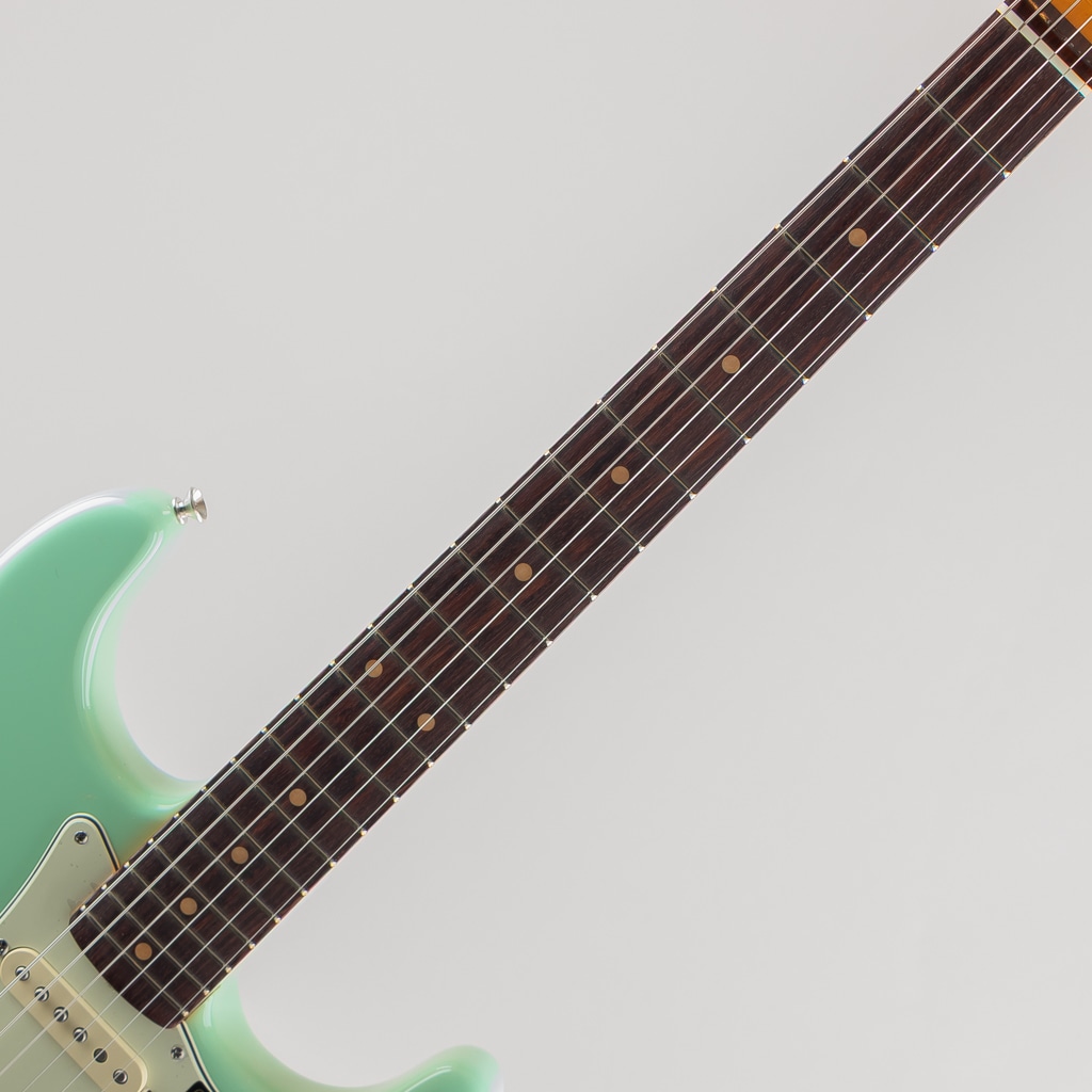 American Vintage II 1961 Stratocaster /Surf Green/Rosewood Fingerboard