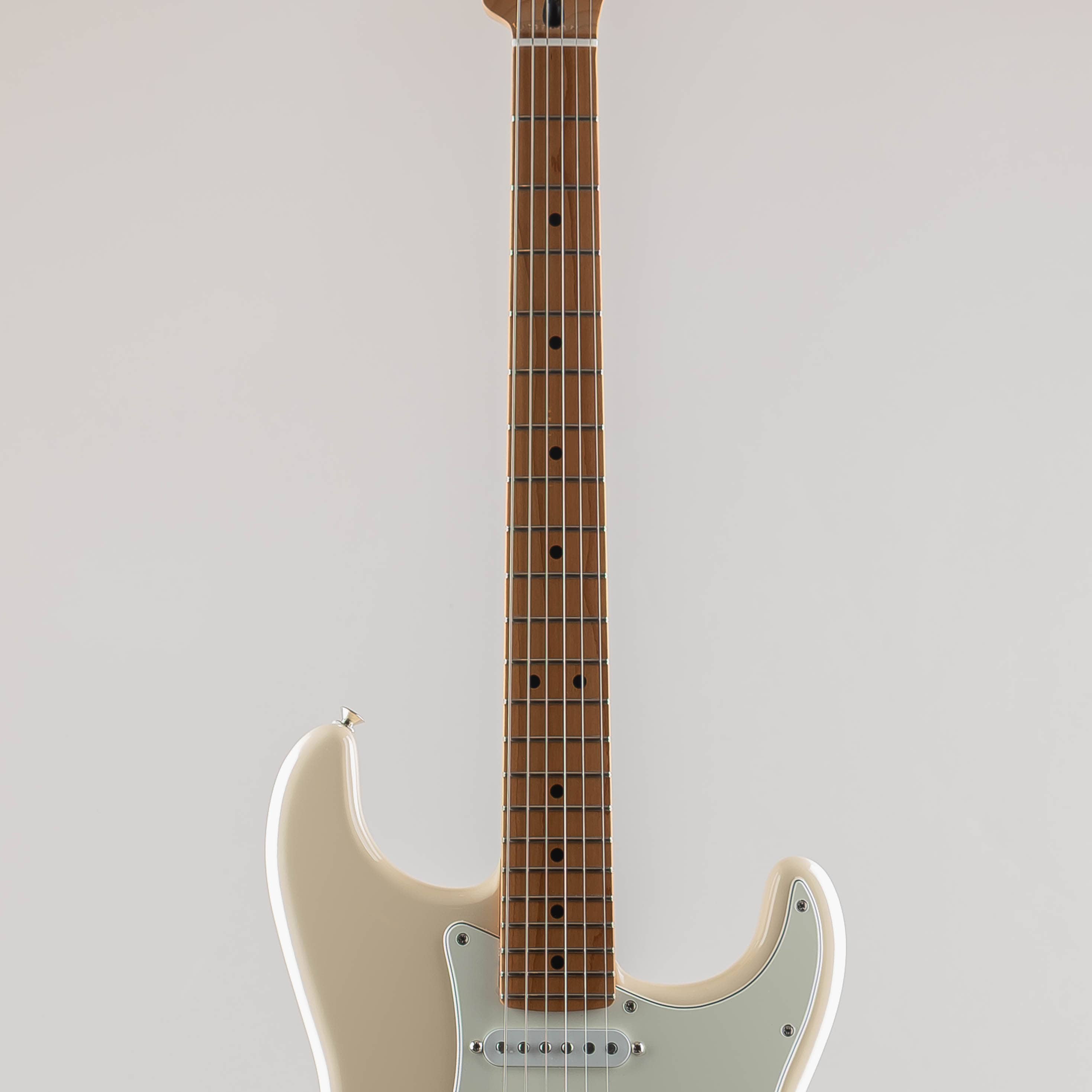 Limited Edition Player II Stratocaster Roasted Maple Fingerboard, Olympic White