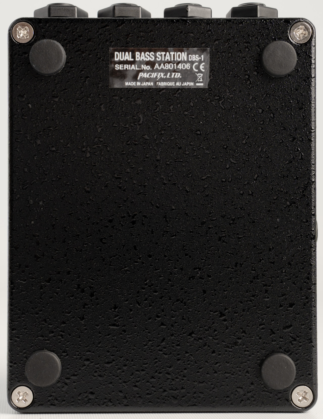 DUAL BASS STATION “DBS-1/2ch Bass Preamp”