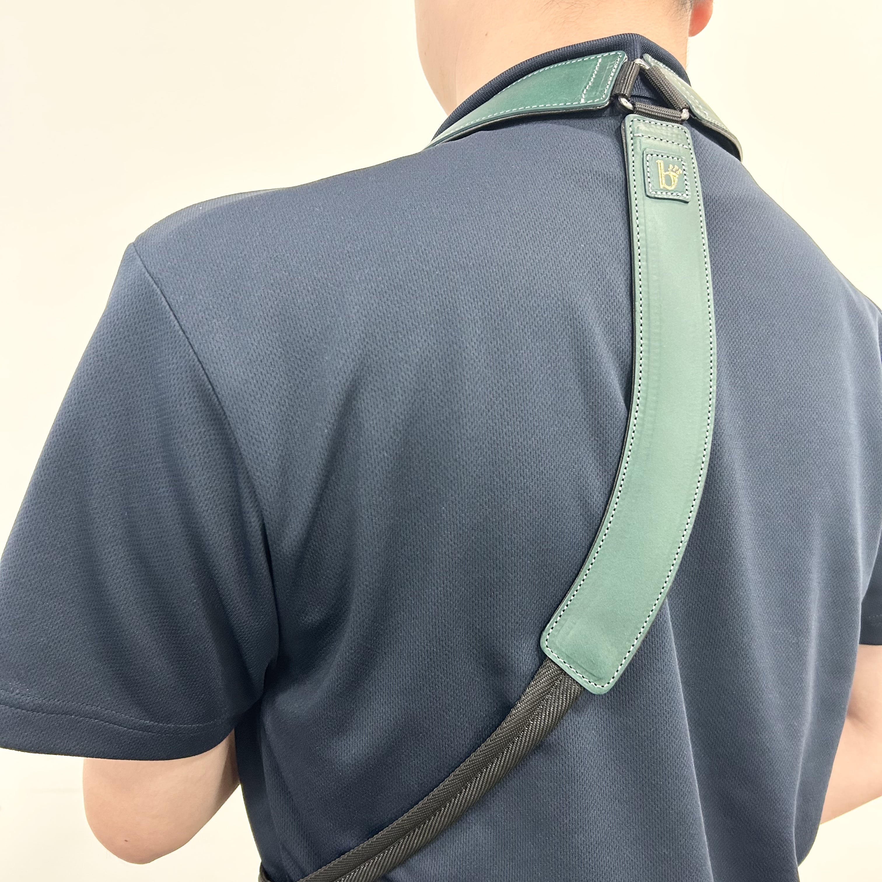 ブレステイキングサックスストラップ三木楽器200周年限定カラー【オーシャンブルー×ブラック Mサイズ】 ブラック M Wind Forest