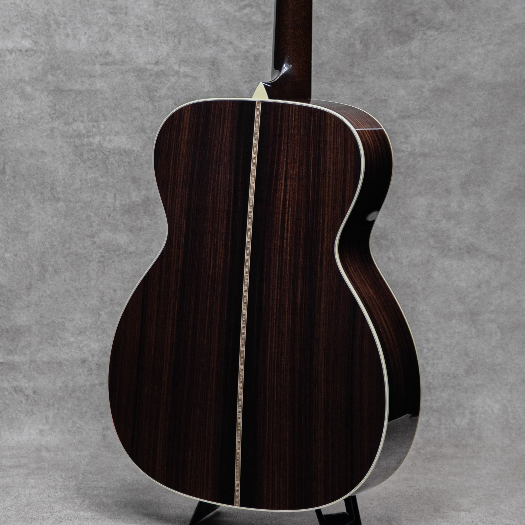 OM2H Q Sitka Spruce