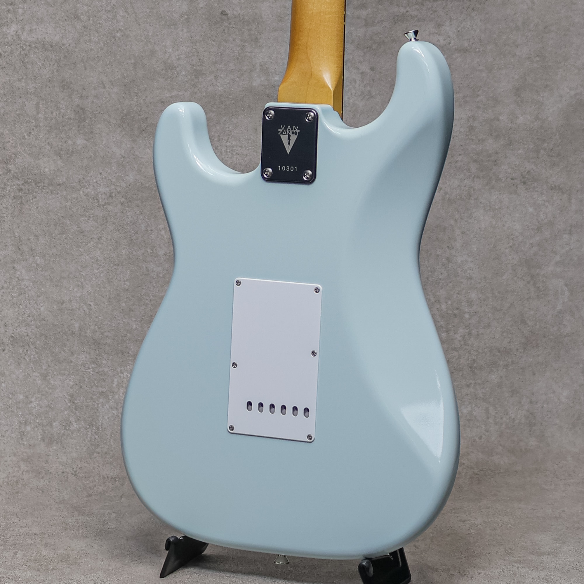 STV-R2 Sonic Blue w/TrueVintge&Blues Pickups