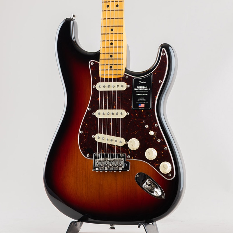 American Professional II Stratocaster/3-Color Sunburst/Maple Fingerboard