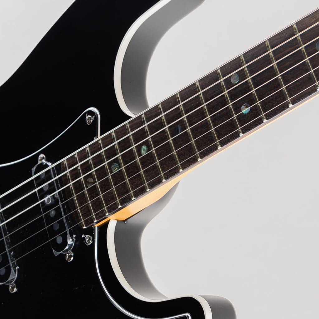 Made in Japan Limited Active Modern Stratocaster HSS, Rosewood Fingerboard, Black