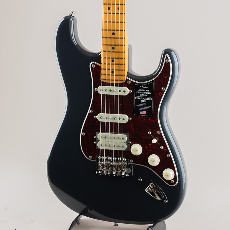 American Professional Classic Stratocaster HSS /Faded Black/Maple