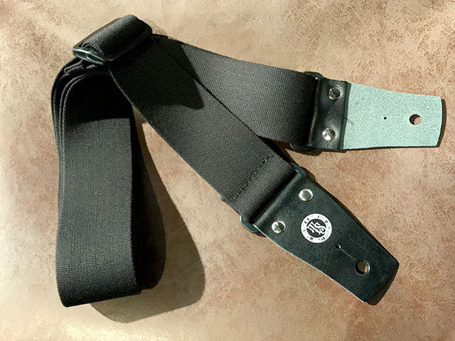 TS-2 AC Black / Silver Logo