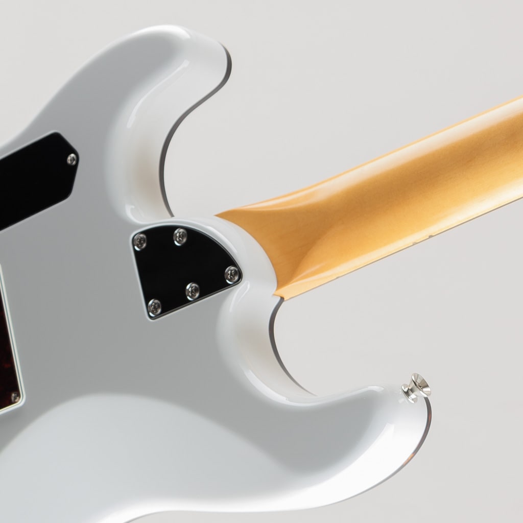 Made in Japan Limited Active Modern Stratocaster, Rosewood Fingerboard, Feather Gray