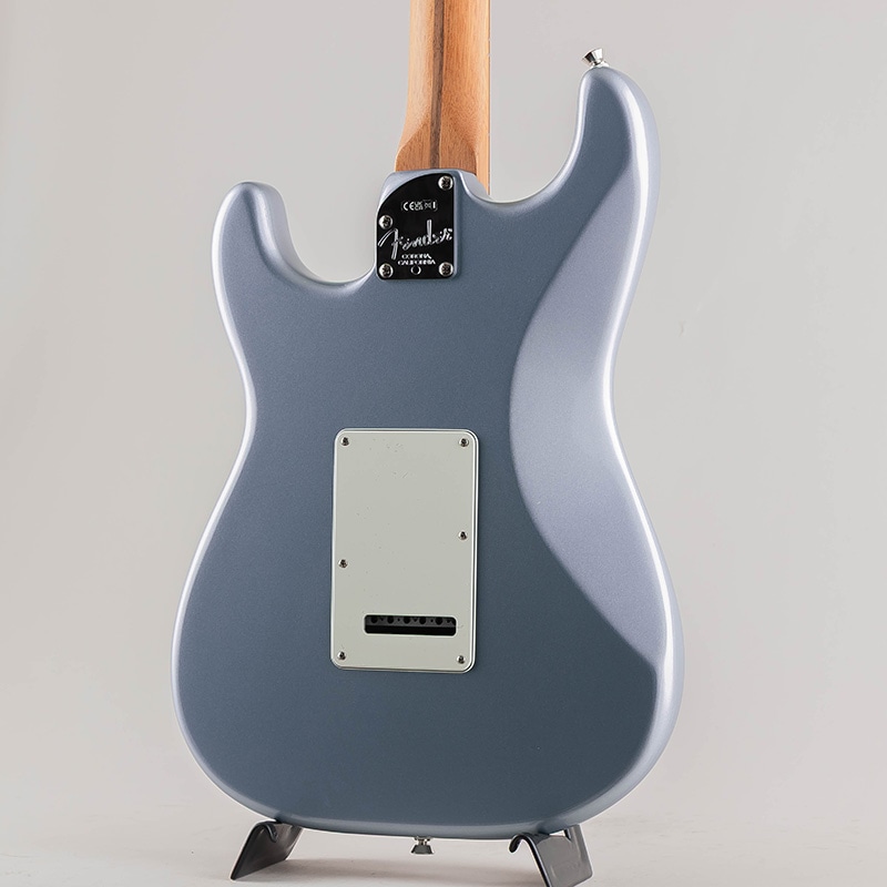 American Professional II Stratocaster HH/Ice Blue Metallic/Rosewood Fingerboard