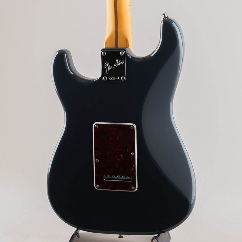 American Professional Classic Stratocaster HSS /Faded Black/Maple