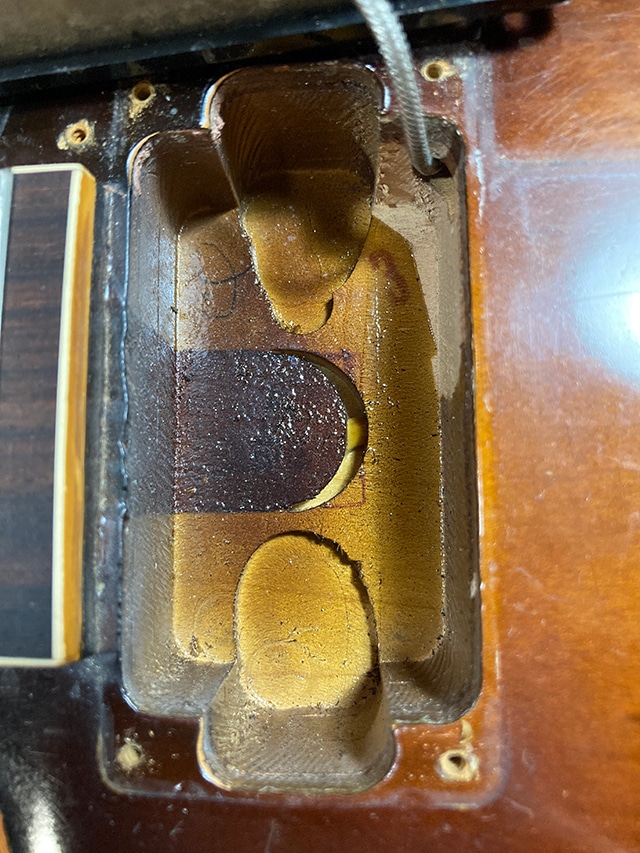 Custom Shop Edition ES-335 Dot