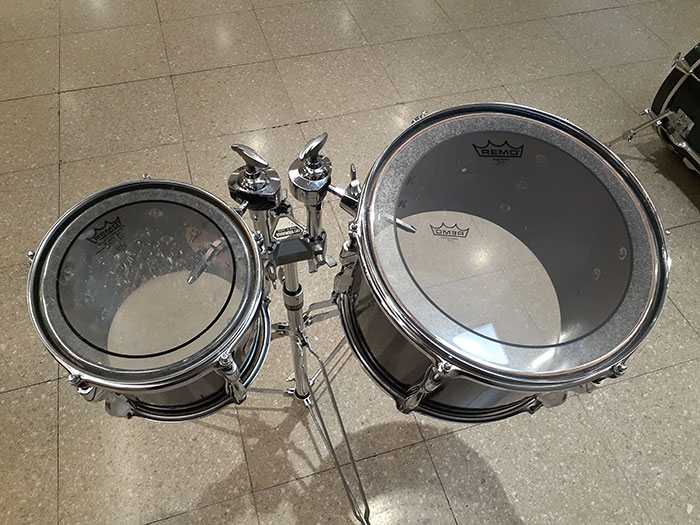 美品　レア　ドラムマガジン　49冊　CD15枚 2009-2014 美品 レア ドラムマガジン 49冊 CD15枚 2009-2014 リズム