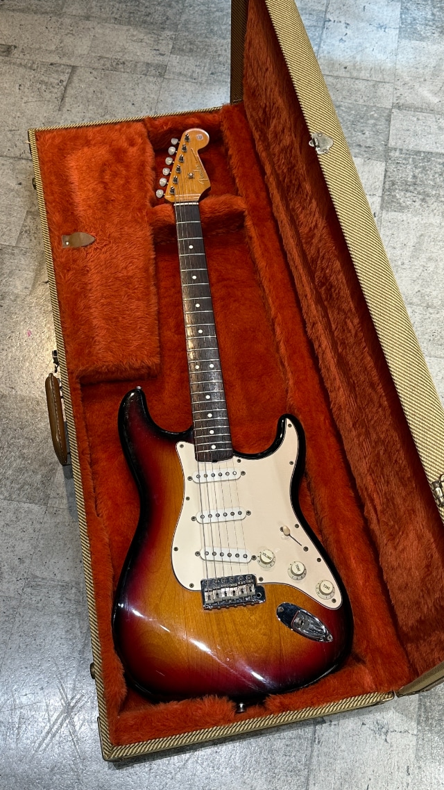 American Vintage 62 Stratocaster 3-Color Sunburst 1992