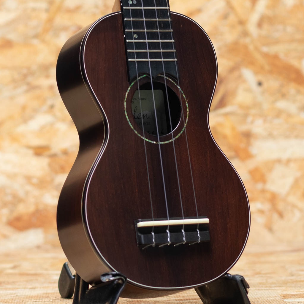 ハイスミス製ウクレレマシーン SLVS-810 Soprano 2026: ウクレレ｜三木楽器公式通販サイト
