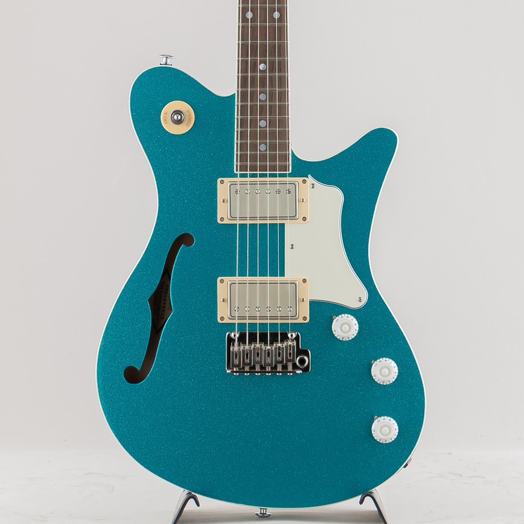 Trailbreaker Mark-II w.Tremolo / Aqua Blue Sparkle