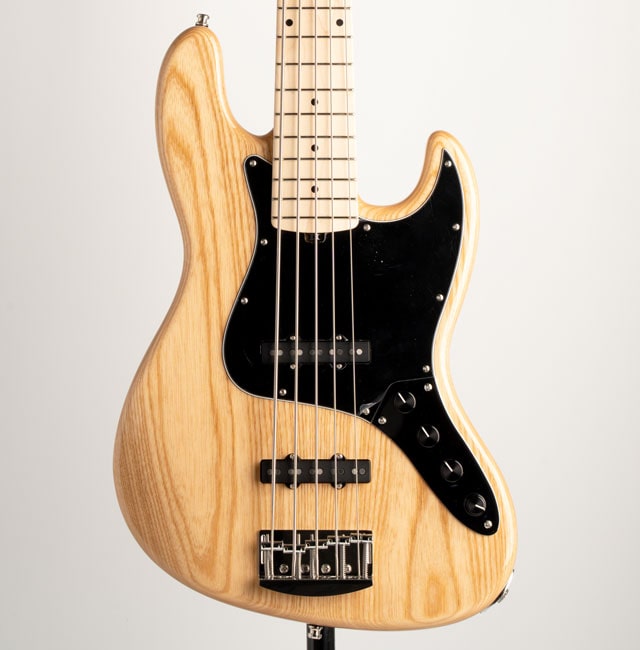 Hermes Series M70-5 / Natural