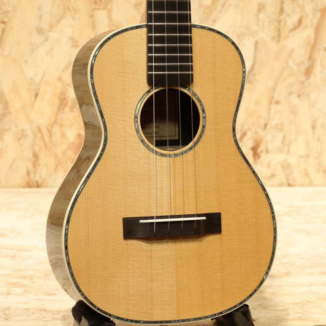 14T Hummingbird Tenor Ukulele Sitka Spruce Jacaranda 2021