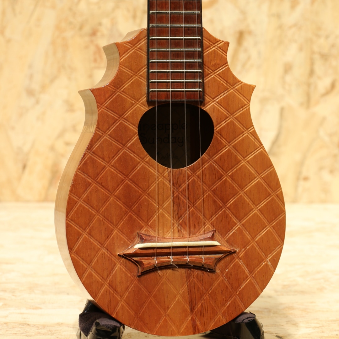 Pineapple Sunday Concert Long Neck 2010's