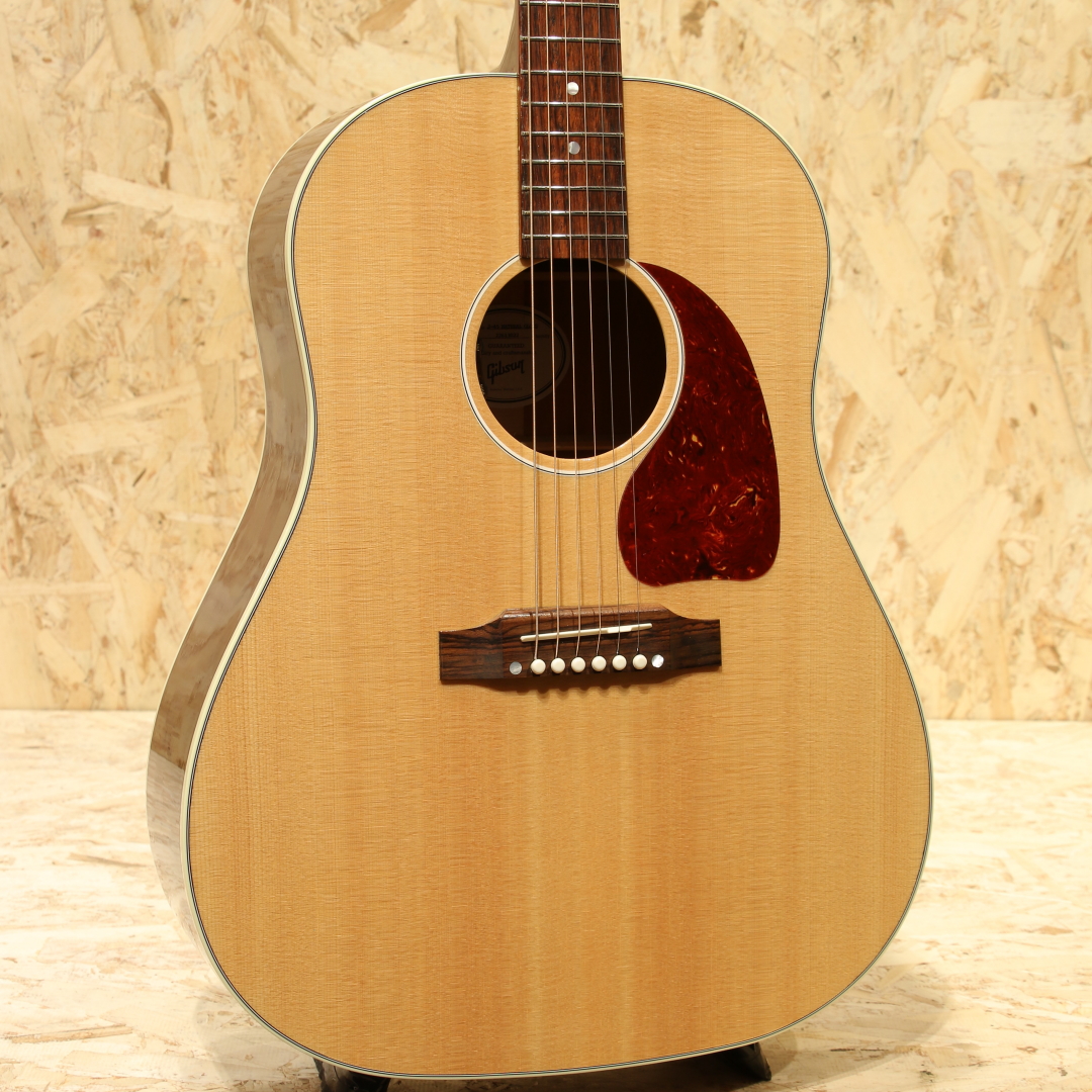 J-45 Standard Natural Gloss 2023