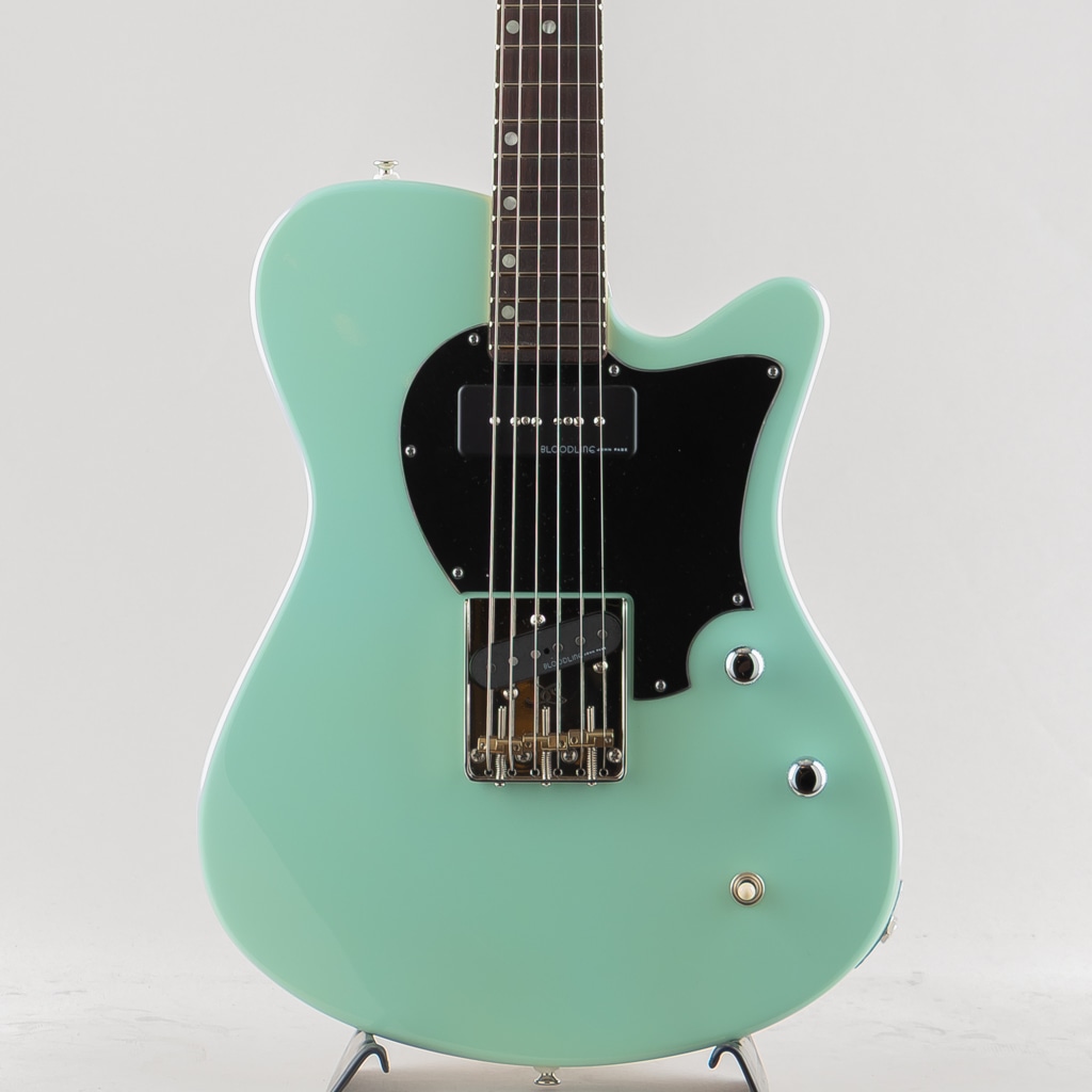 THE AJ / Daphne Blue w/Rosewood