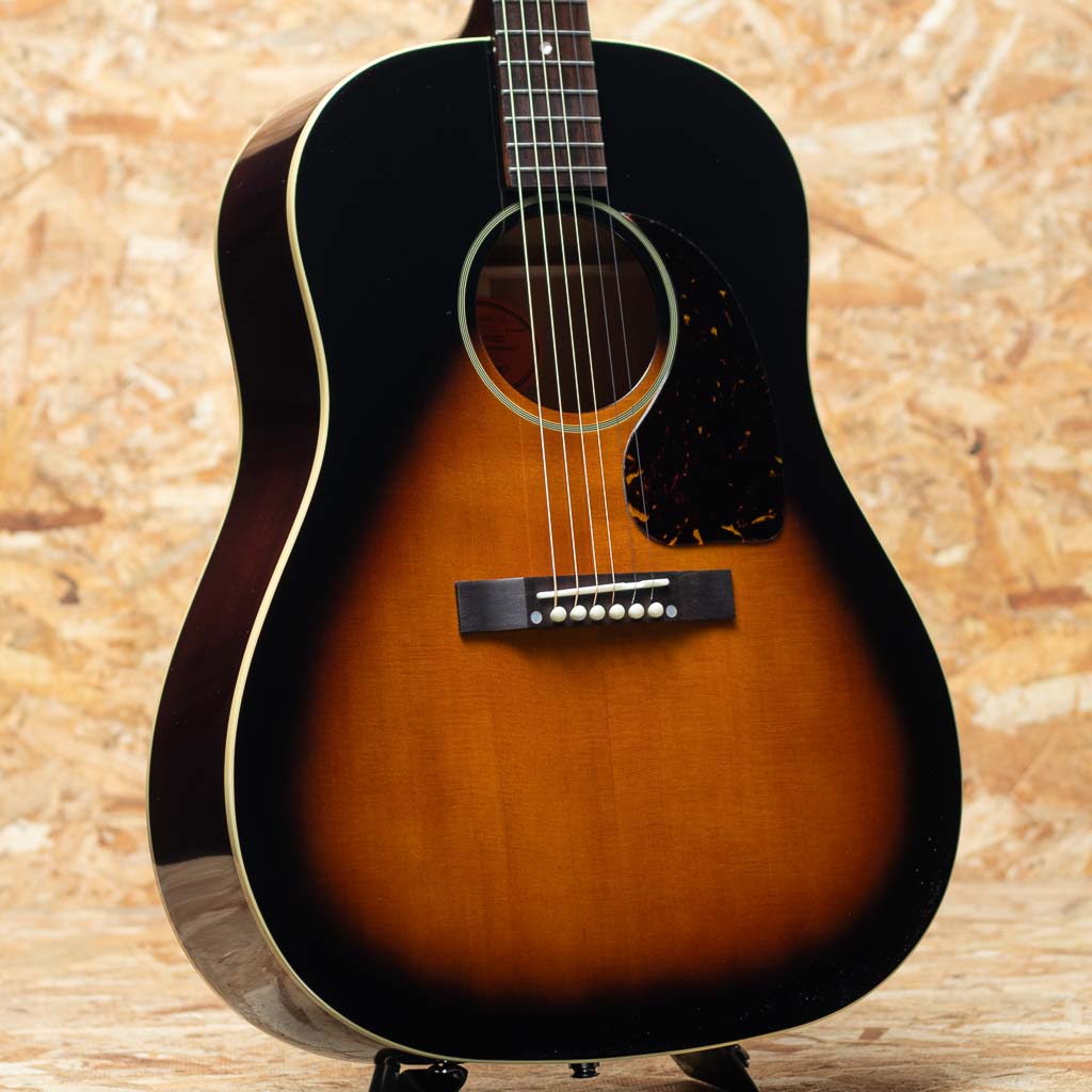 Inspired by Gibson Custom 1942 Banner J-45 Reissue VS 2020's