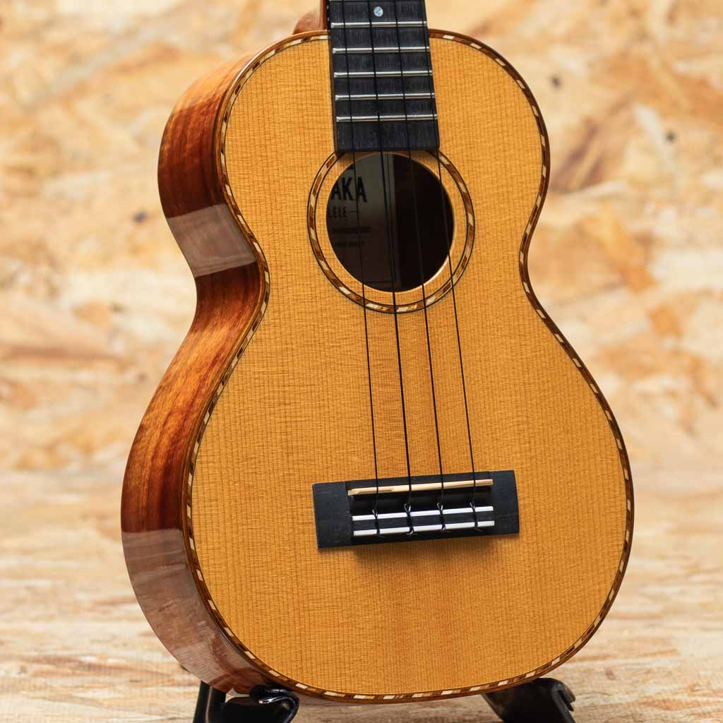 ウクレレ一覧 | 三木楽器公式通販サイト