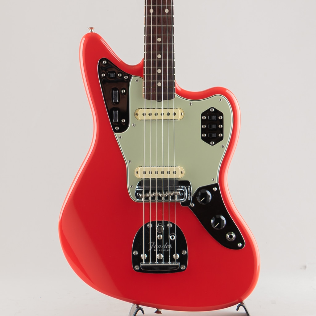 1962 Jaguar Deluxe Closet Classic Matching Head/Fiesta Red