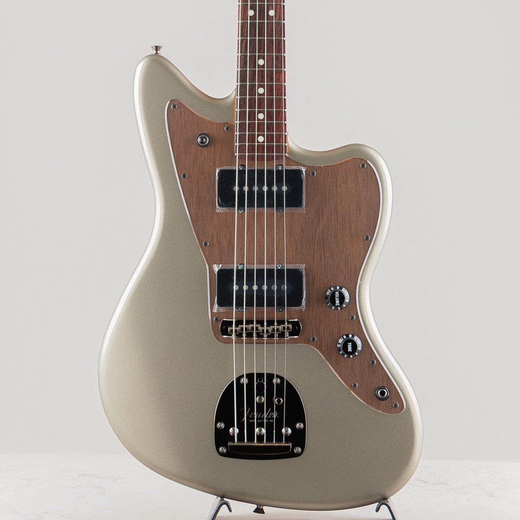 Made in Japan Hybrid II 2026 Collection Jazzmaster Satin Metallic/Matte Champagne Mirage/Rosewood Fingerboard