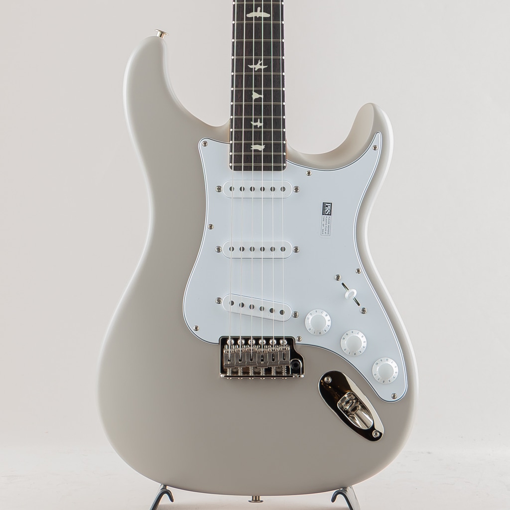 Silver Sky John Mayer Signature Model Moc Sand Satin 2025