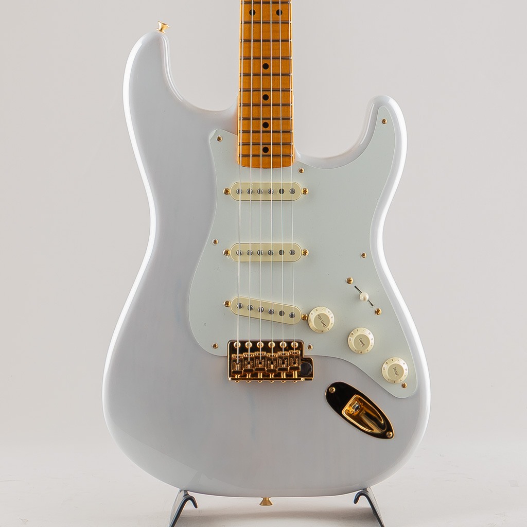 Limited Edition American Vintage II 1957 Stratocaster 3A Flame Maple Neck/White Blonde/Maple Fingerboard