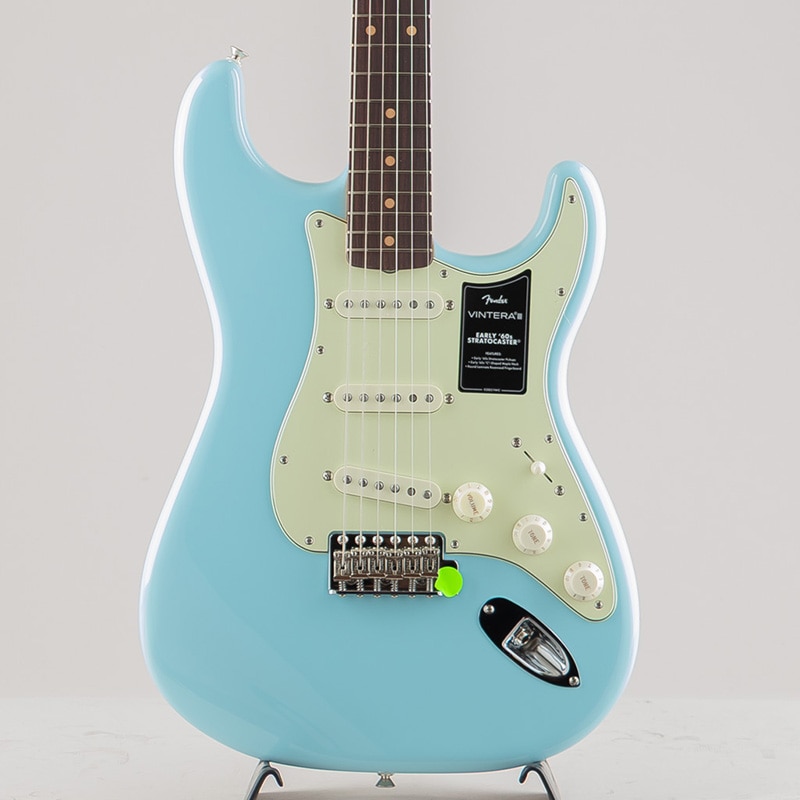 Vintera III Early '60s Stratocaster/Sonic Blue/Rosewood Fingerboard