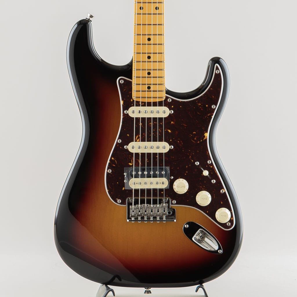 American Professional Stratocaster HSS, Maple Fingerboard, 3-Color Sunburst