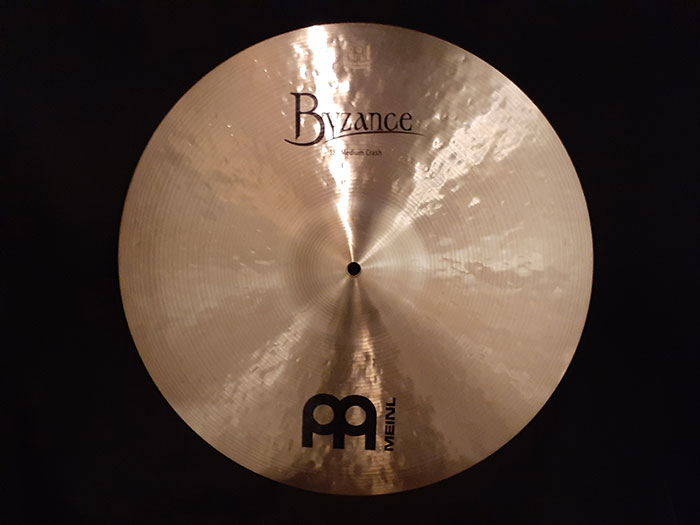 【新品】Byzance Traditional 18" Medium Crash [B18MC]