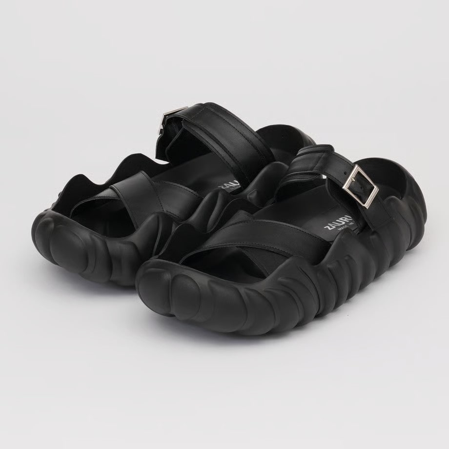 《Made in Japanの履き心地》 オトコゴコロに突き刺さるモデナオリジナルの恐竜サンダル modena モデナ zAURUsIII-（ザウルス3）シリーズ　黒 M　※メンズサイズのみ