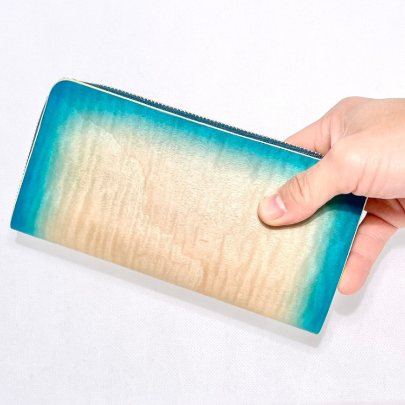 《HAND MADE Made in Japan》樹の肌触りと革の味わいを楽しめる sciva 長財布（L字ファスナー） wal-004-AZR  sunAzzurro サンアズーロ