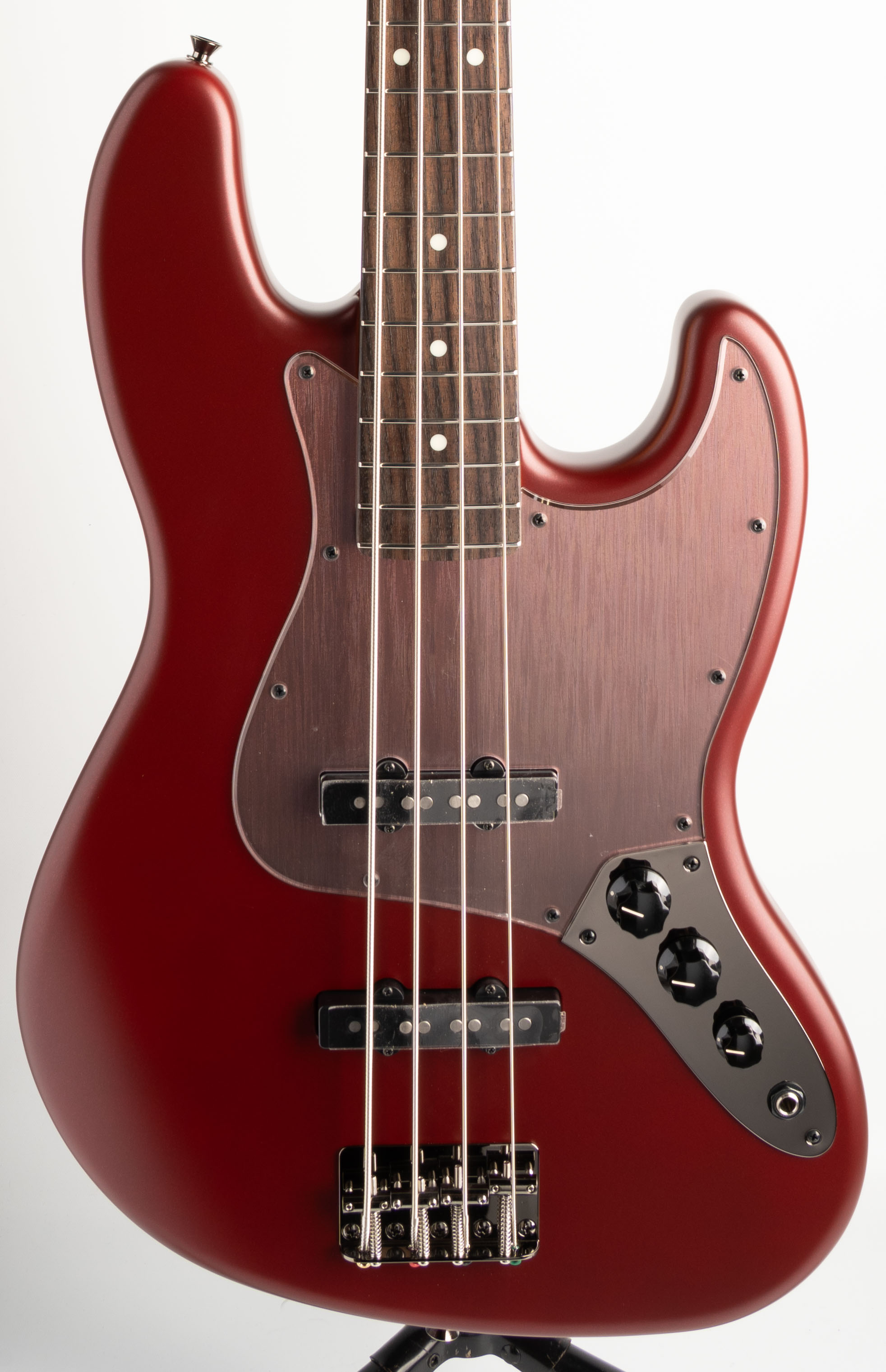 Made in Japan Hybrid II 2026 Collection Jazz Bass Satin Metallic / Matte Inferno Red