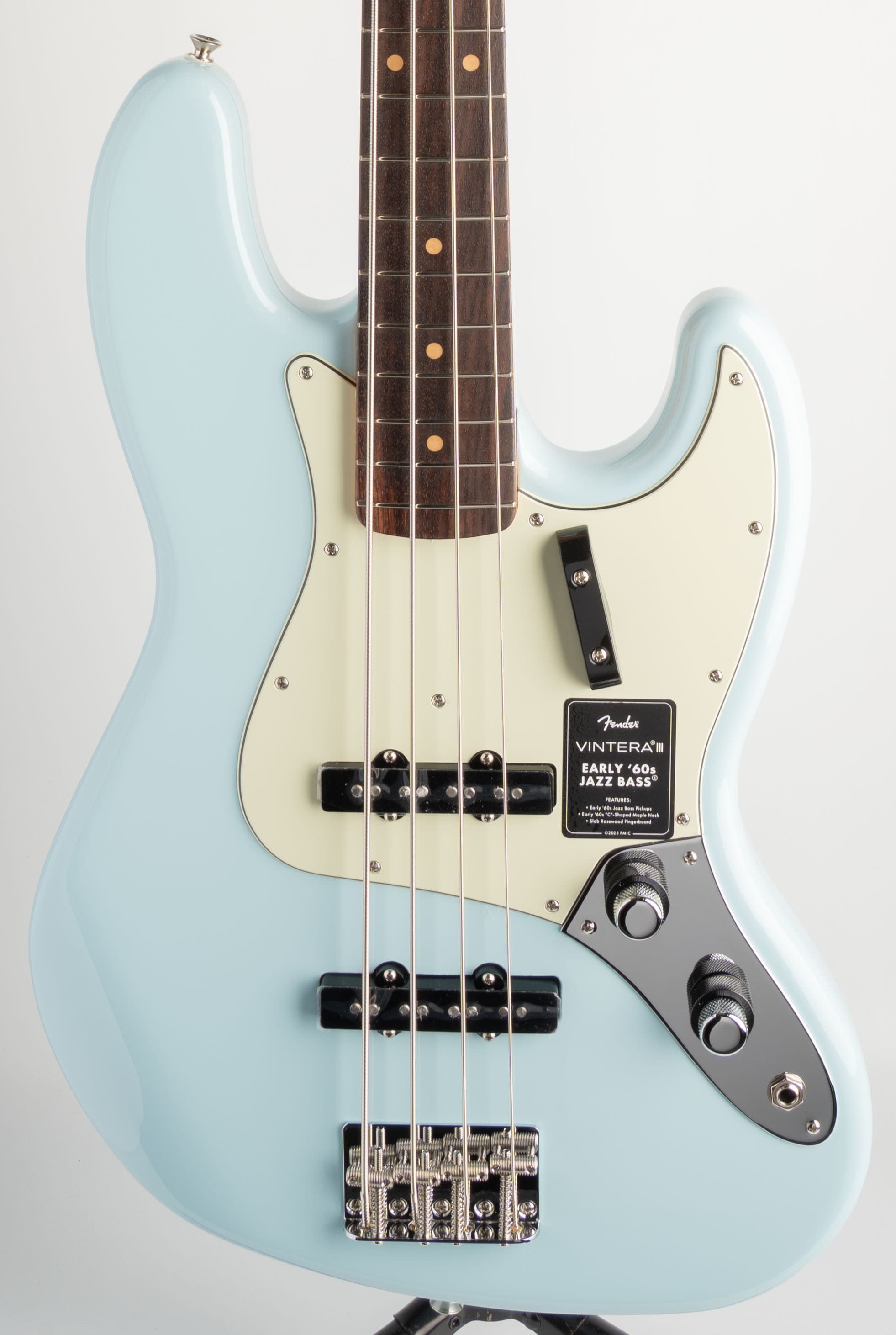 Vintera III Early '60s Jazz Bass / Sonic Blue