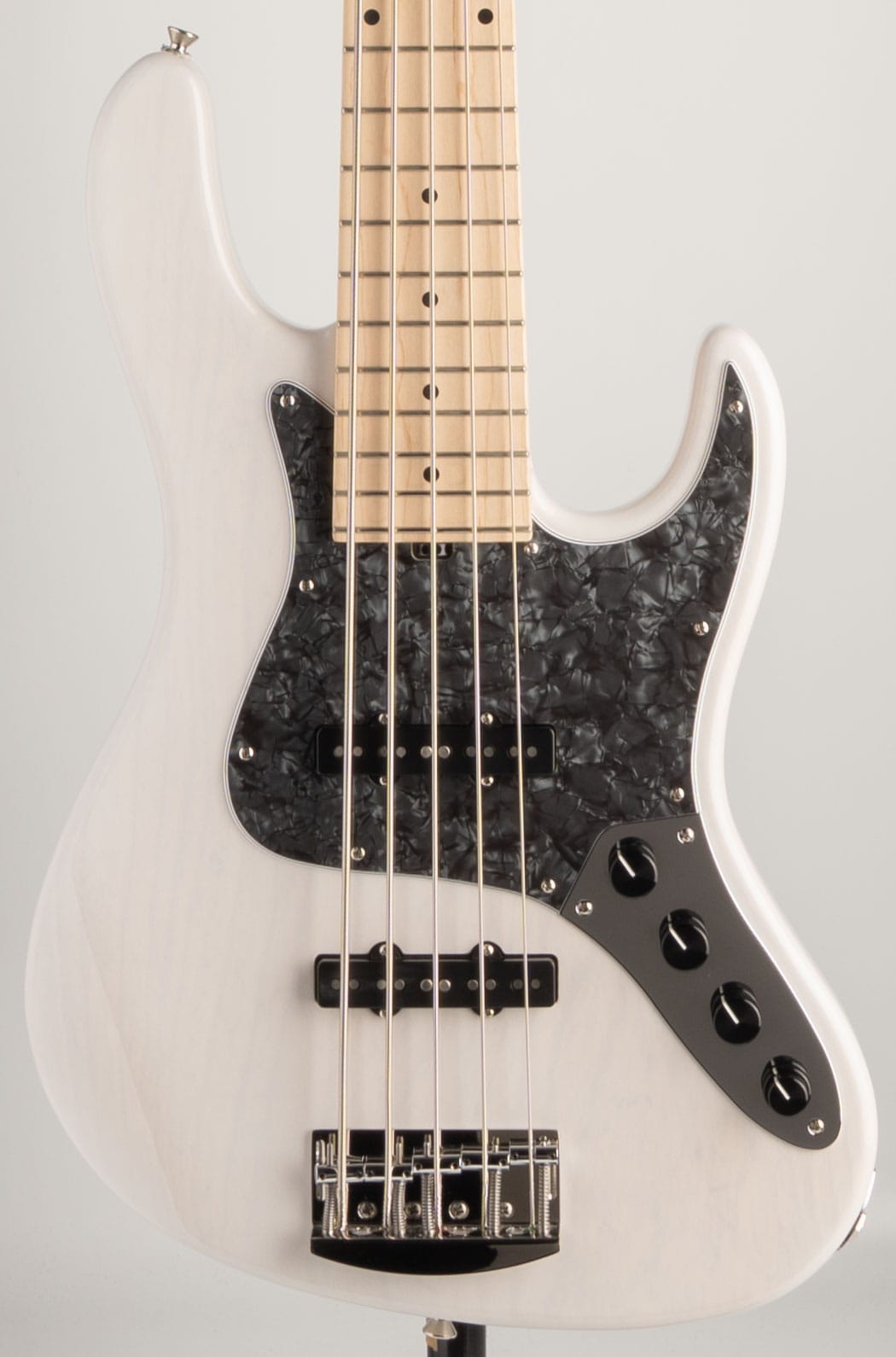 Hermes Series MV5 / Trans White