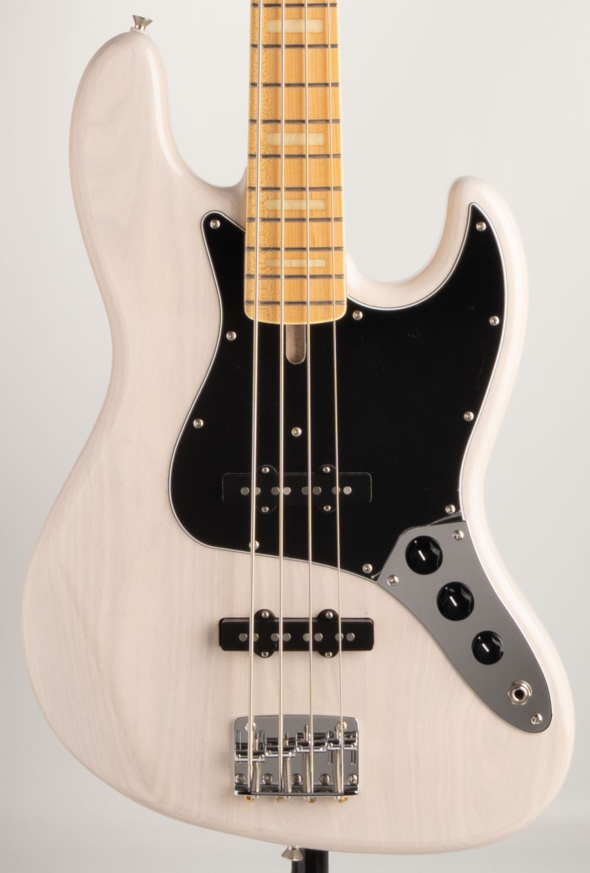 Neo Classic NJB100MBAH (WB)