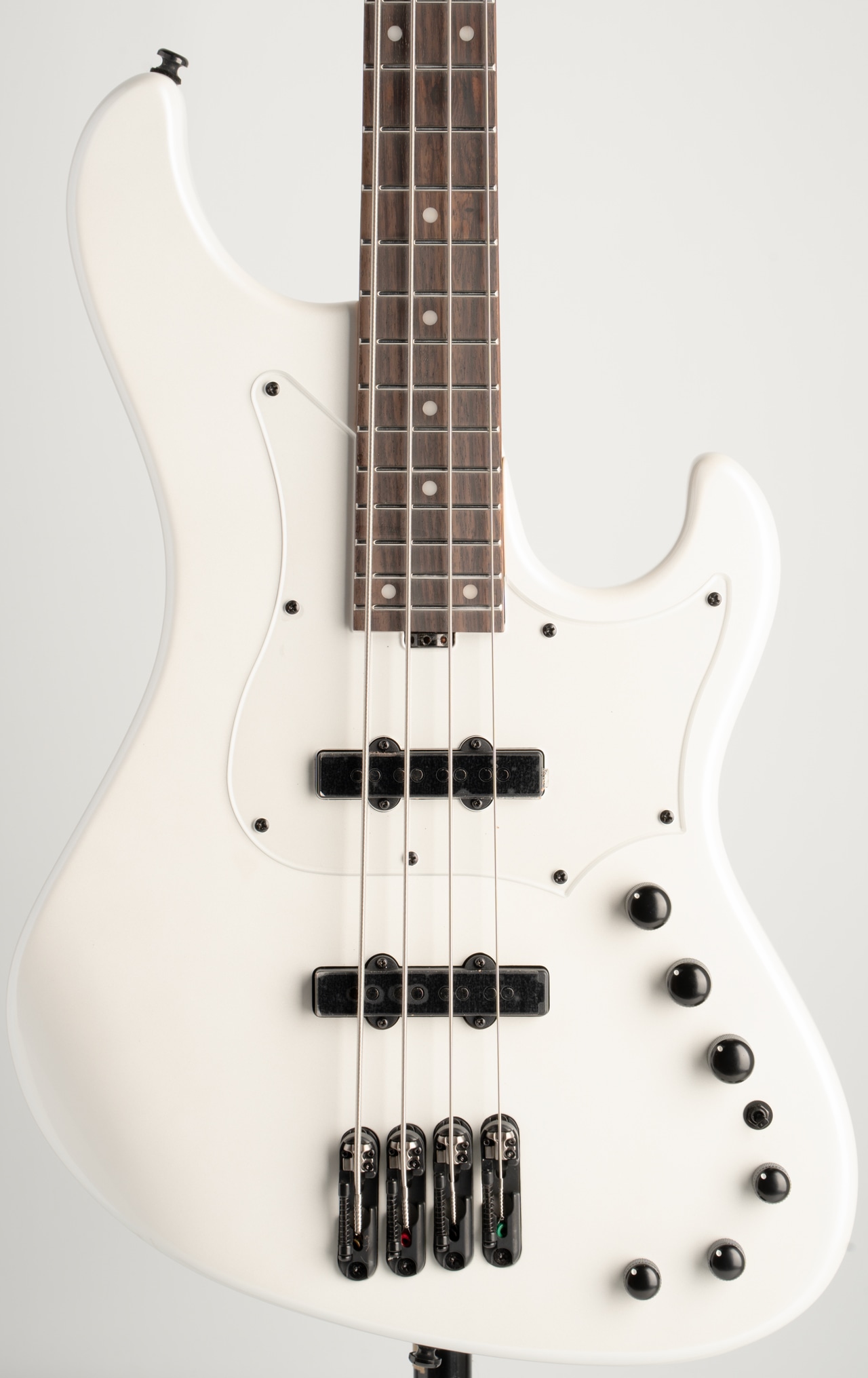 MDM1000-PW / Pearl White